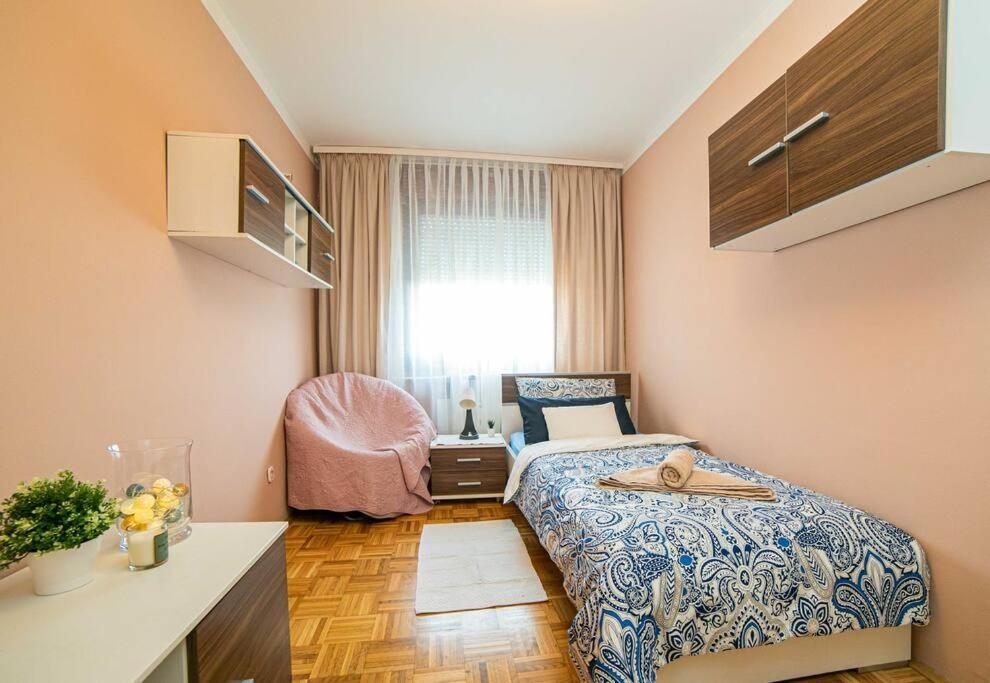 Sunny Day -Arena Zagreb , 2 Bathrooms, 102M², エクステリア 写真